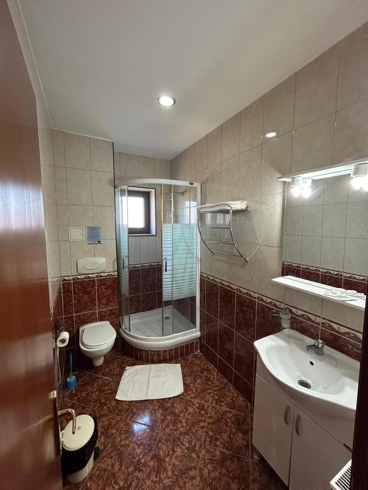 Hotel Coral Satu Mare Exterior foto